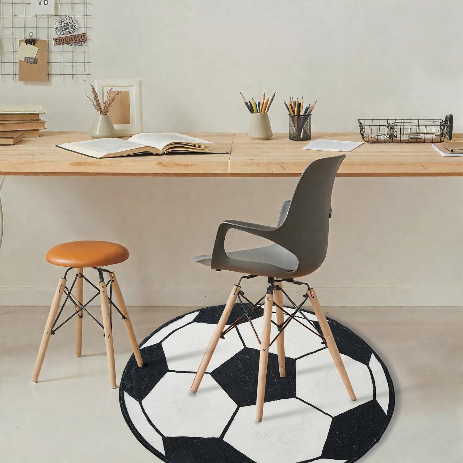 Plush Round Soccer Ball Design - Home Gym For Kids recension och pris